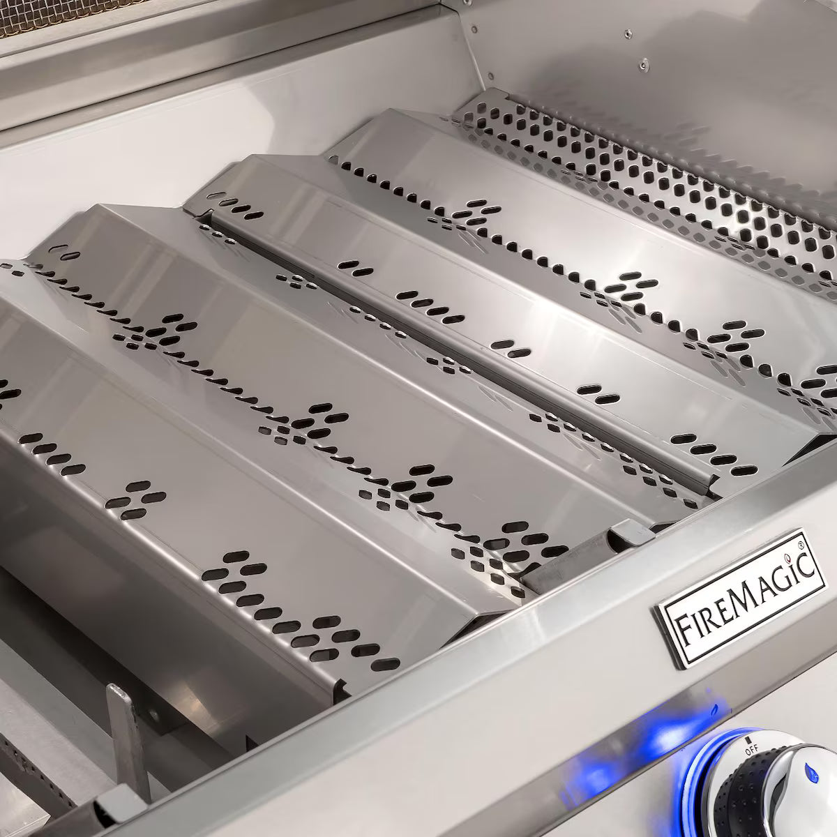 Fire Magic Aurora A660I 30-Inch Built-In Propane/Natural Gas Grill With Analog Thermometer