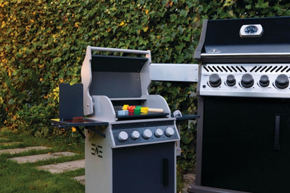 Napoleon - Mini BBQ for kids Your first barbecue should always be a Napoleon.