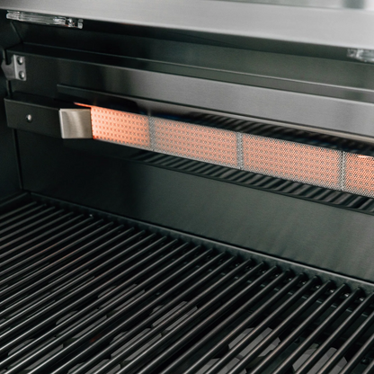 American Made Grills Alturi 36-in 3 Burner Built-In Gas Grill w/ Stainless Steel Burners & Rotisserie – ALT36T