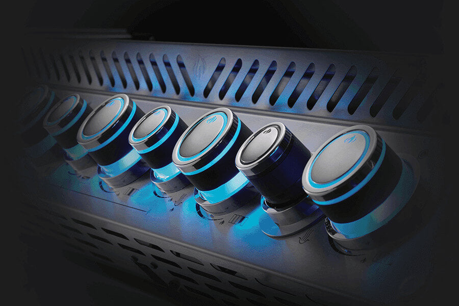 Napoleon Built-in Prestige® PRO 825 RBI with Infrared Bottom and Rear Burners