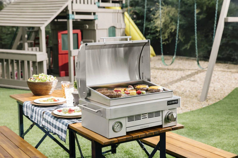 Coyote Portable 25" Grill