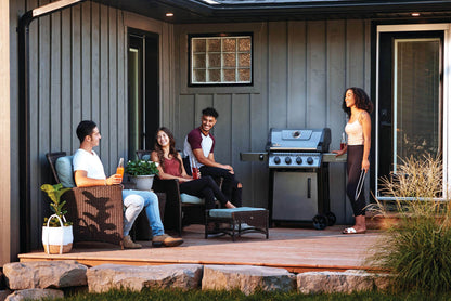 Napoleon Freestyle™ 425. 4-Burner, Gas Grill