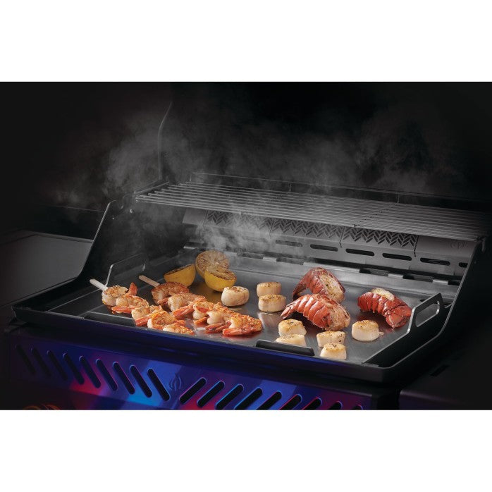 Napoleon - Stainless Steel Griddle Insert for all Rogue® and Freestyle™ 425 models