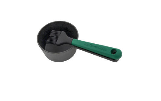 Cast Iron Sauce Pot w/ Basting Brush 117663